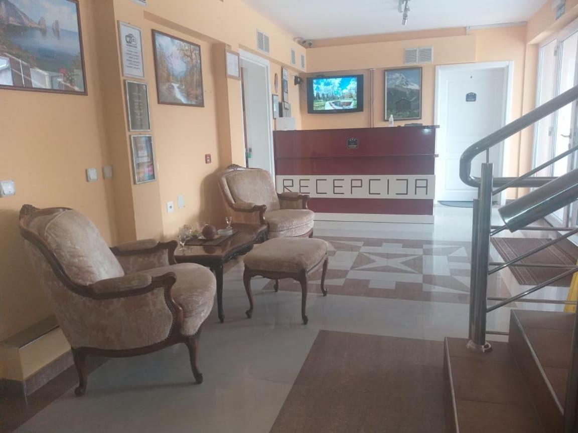 Lux Apartmani Nikola Vrnjačka Banja Exterior foto